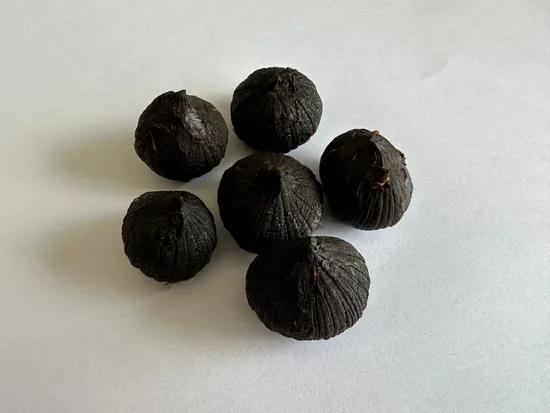 Ail noir solo pelé et fermenté chinois